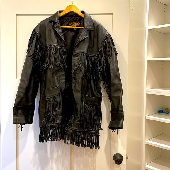 XL Fringed Black Leather Jacket - never worn - Picture 1 of 4